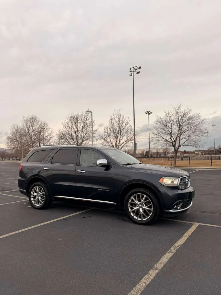Dodge Durango 2014 – Vista lateral